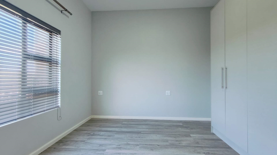 To Let 3 Bedroom Property for Rent in Island View Western Cape